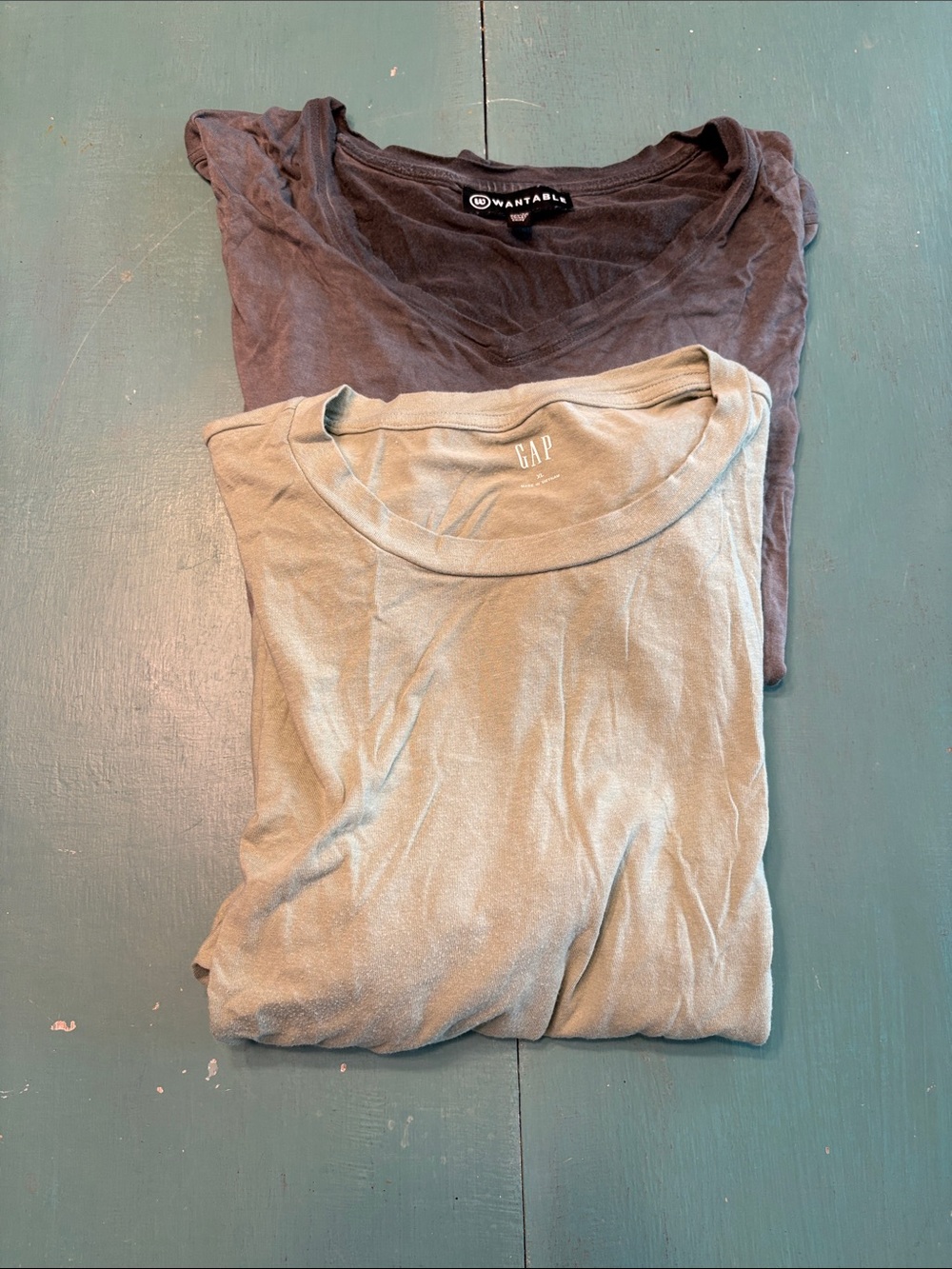 GAP Short Sleeve Tees in Sage Green and Mauve